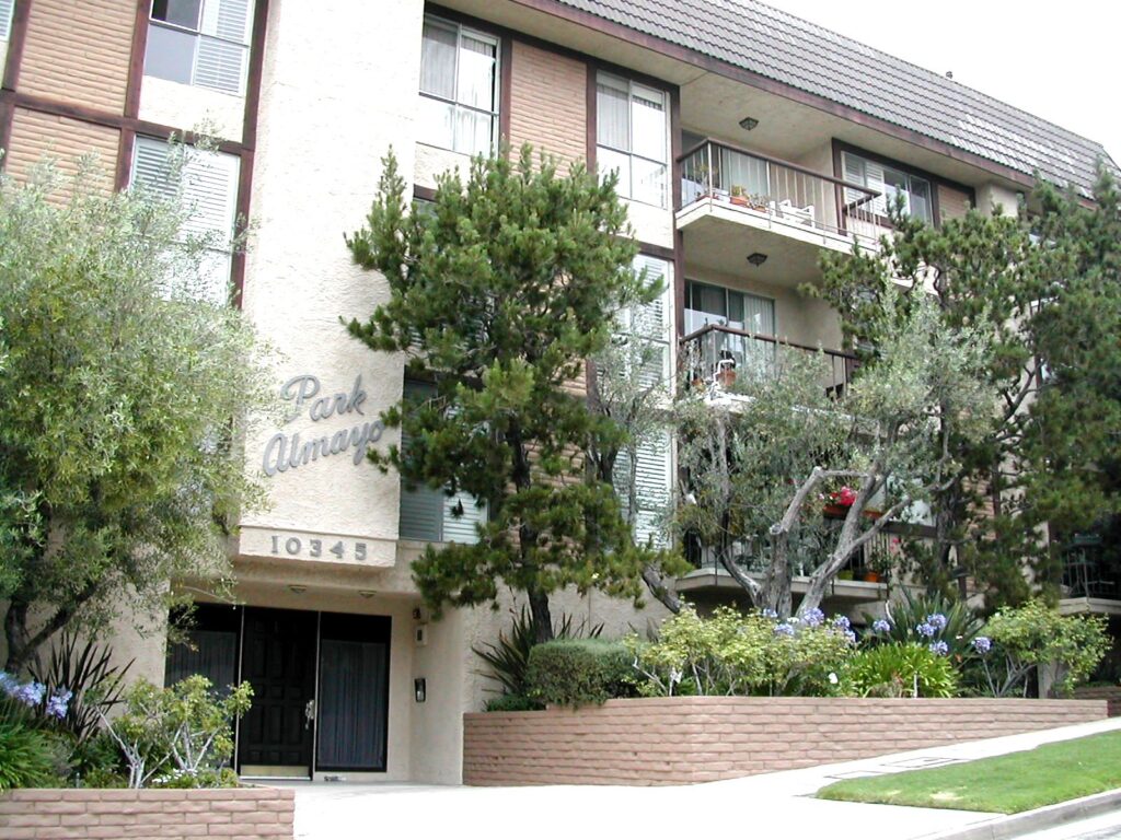 TRUST SALE – LOS ANGELES