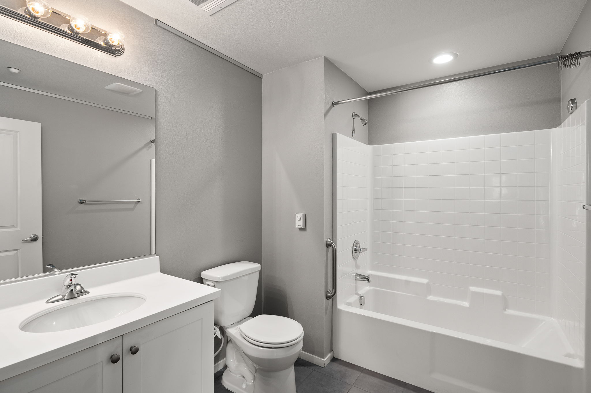 13125 Central Avenue 402-20