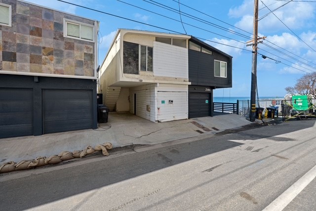 MALIBU PCH 12