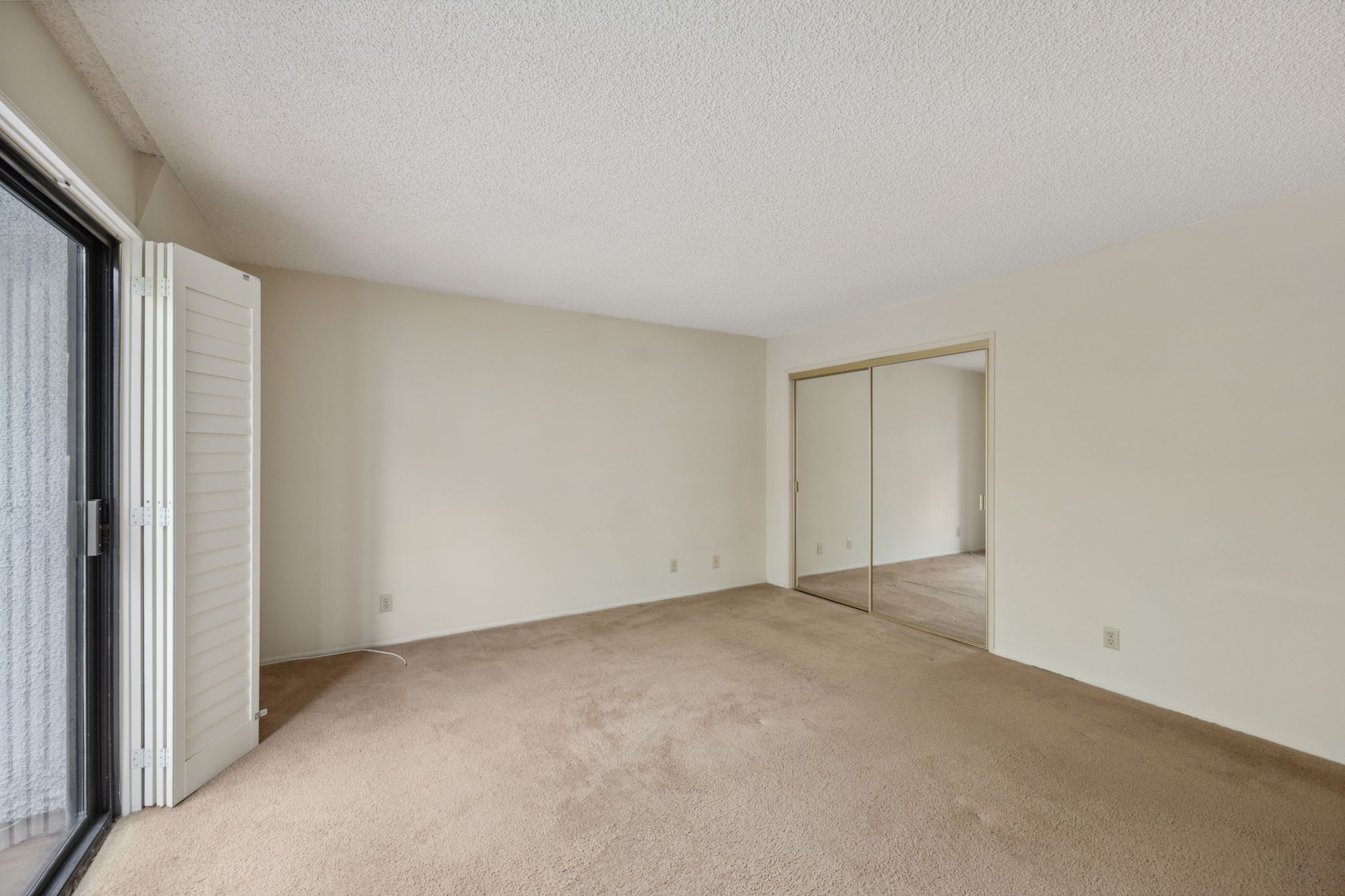 8115 Redlands St 105-18