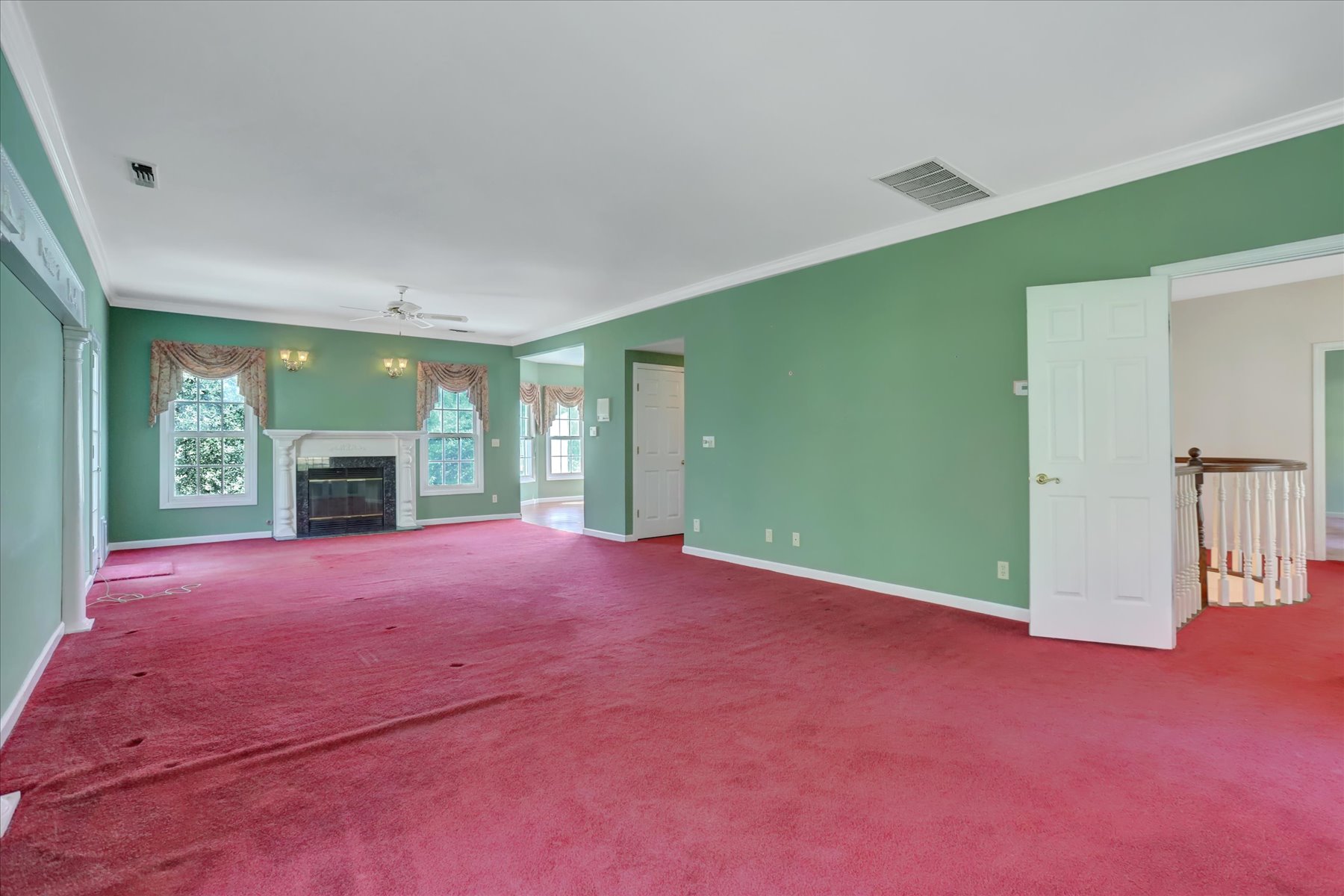 090-IMG_1591_2_3_4_5