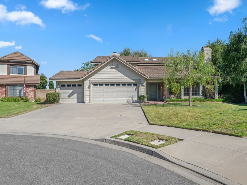 2207 IVERNESS CT 2207 IVERNESS CT