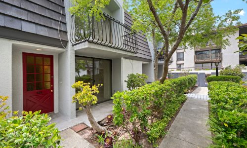 8115 Redlands St 105-3